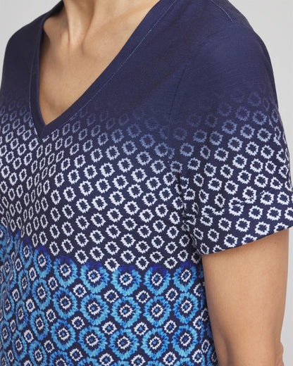 Zenergy® Graphic Ombre V-Neck Tee