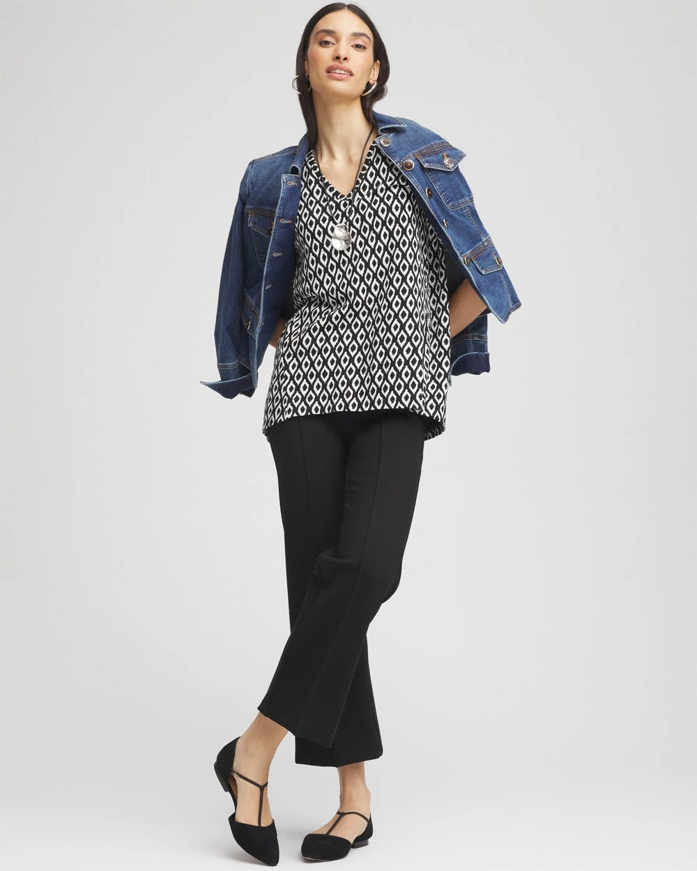 Graphic Slub V-Neck Tee