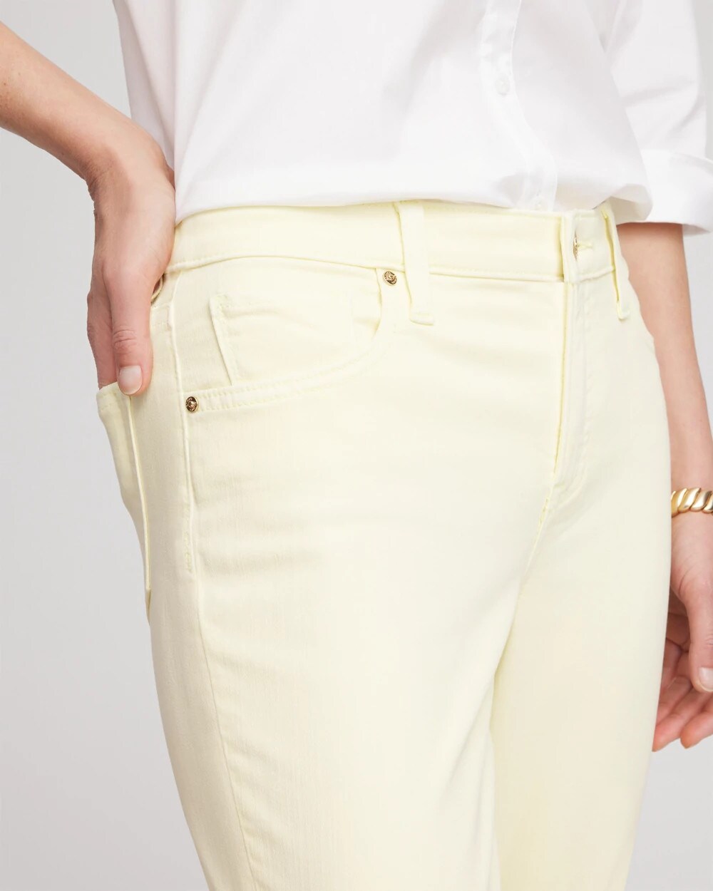 Girlfriend Cropped Jeans