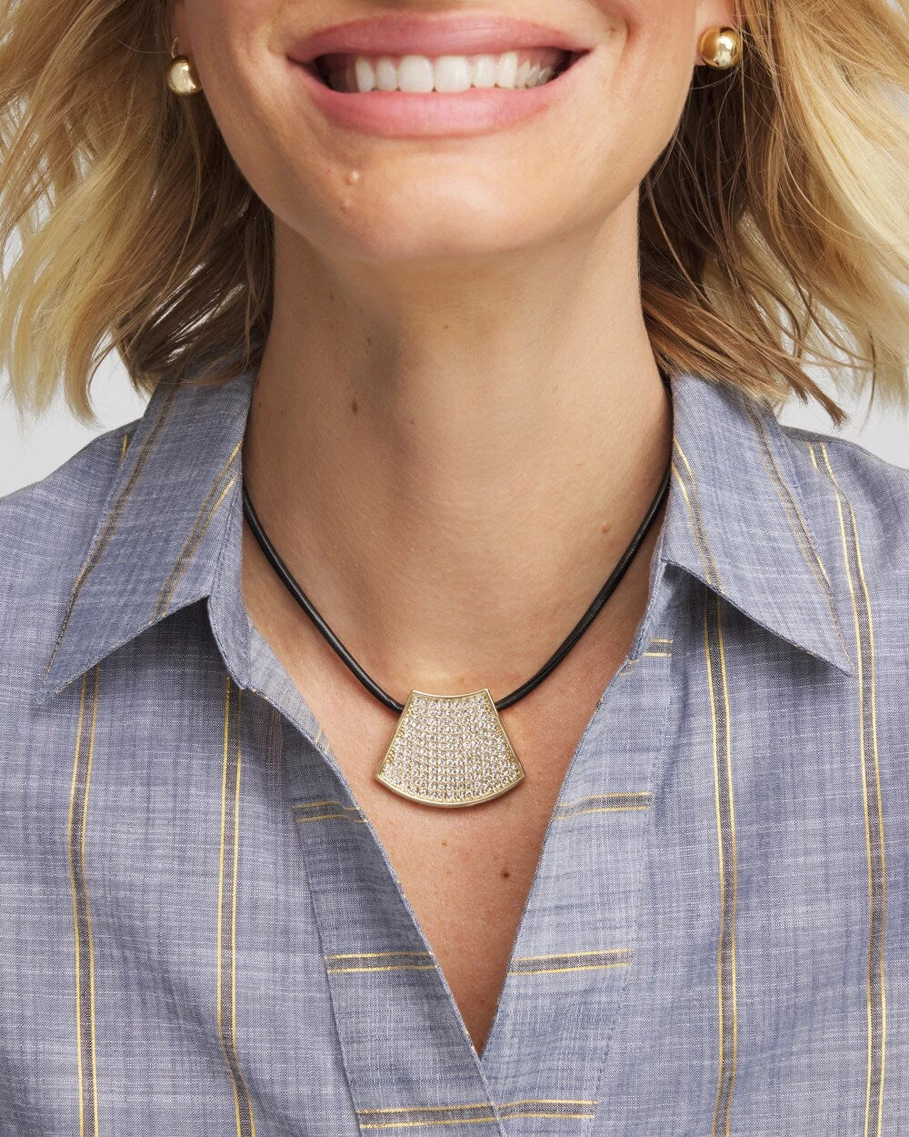 Gold Glitz Pendant Necklace