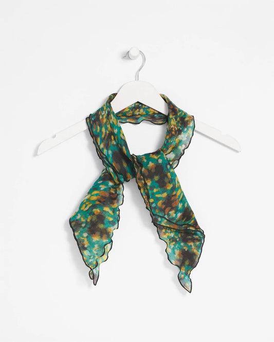 Printed Woven Ruffled Neck Scarf